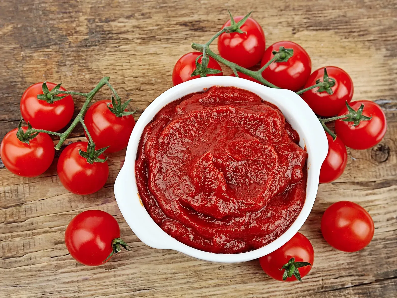 C vitamini kaynağı domates ve biber salçası nasıl yapılır?